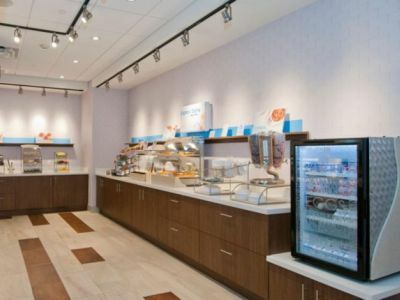 Hotel Express & By Ihg Johnstown