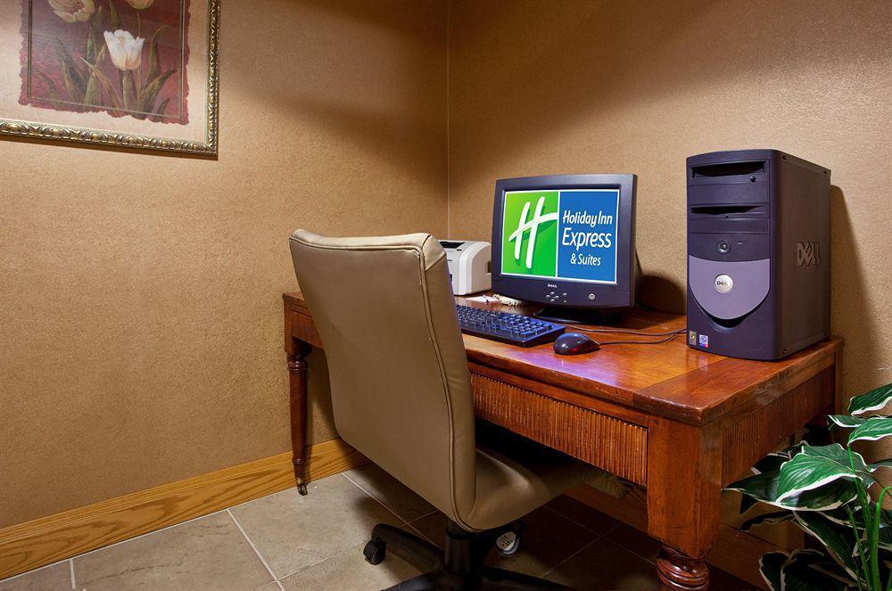 Express & By Ihg 2*