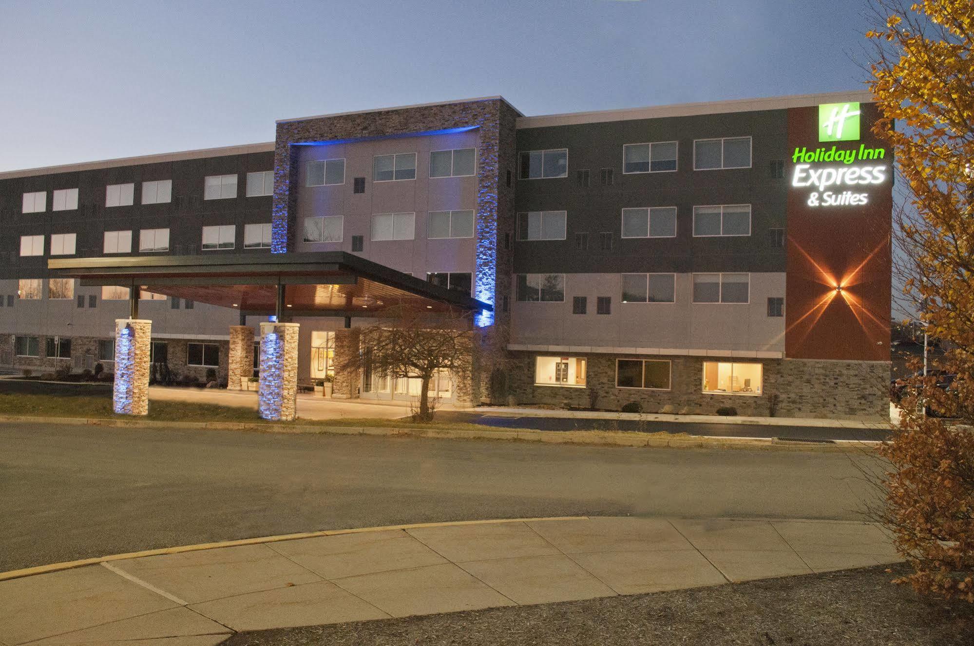 Express & By Ihg Johnstown