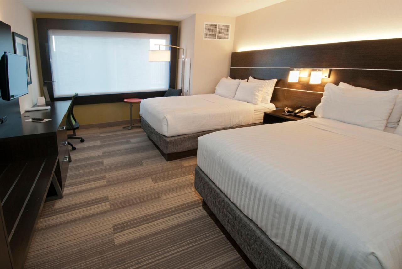 Express & By Ihg Hotel 2*